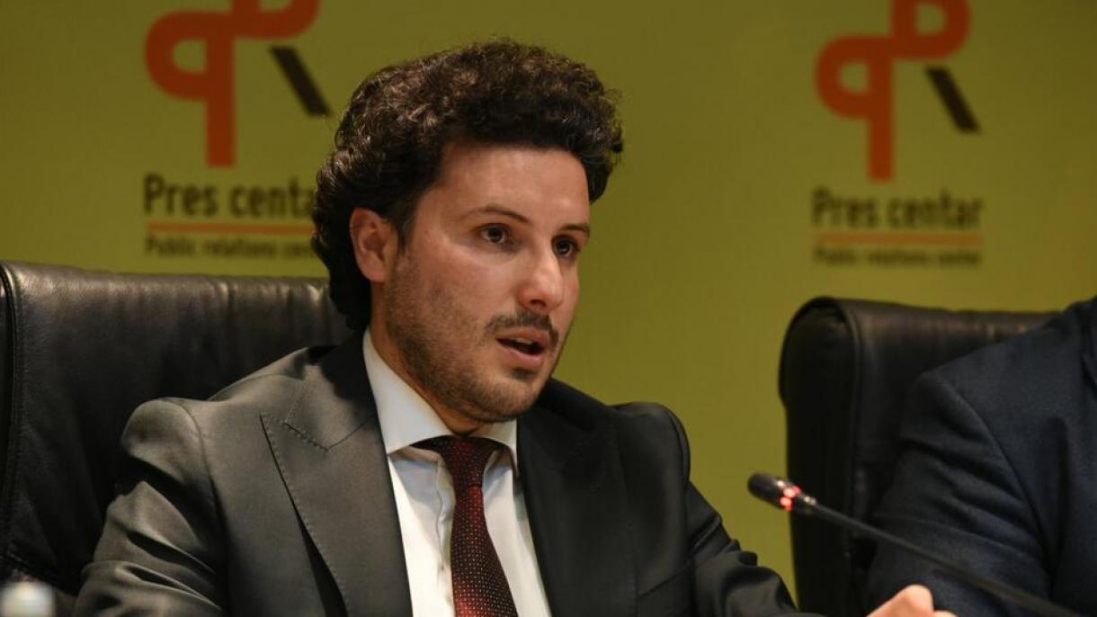 Mali i Zi - Abazoviq propozon formimin e Qeverisë së pakicës