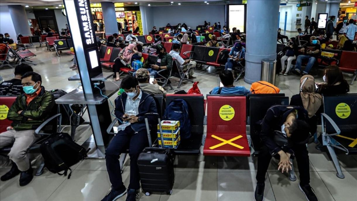 La demanda mundial de vuelos se recupera por el aumento de los viajes nacionales