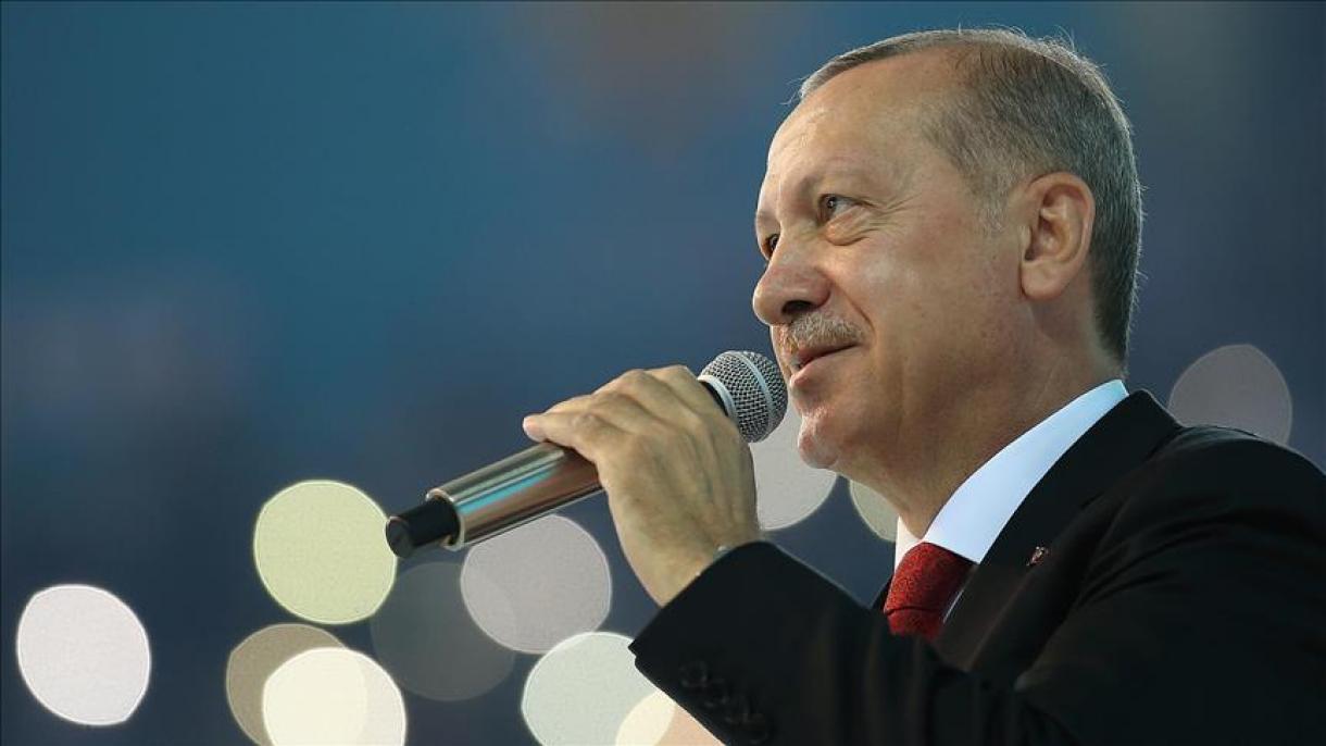 Erdogan: "Não nos renderemos àqueles que nos fazem um alvo estratégico"