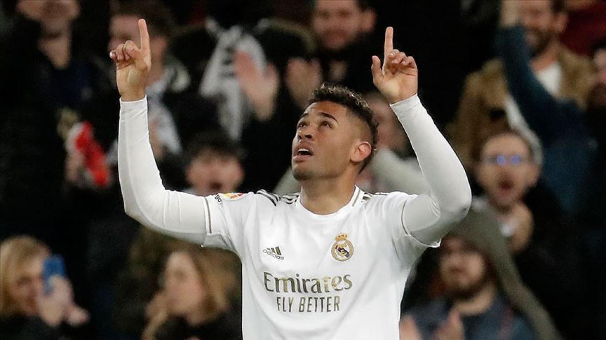Avançado do Real Madrid testa positivo ao Covid-19