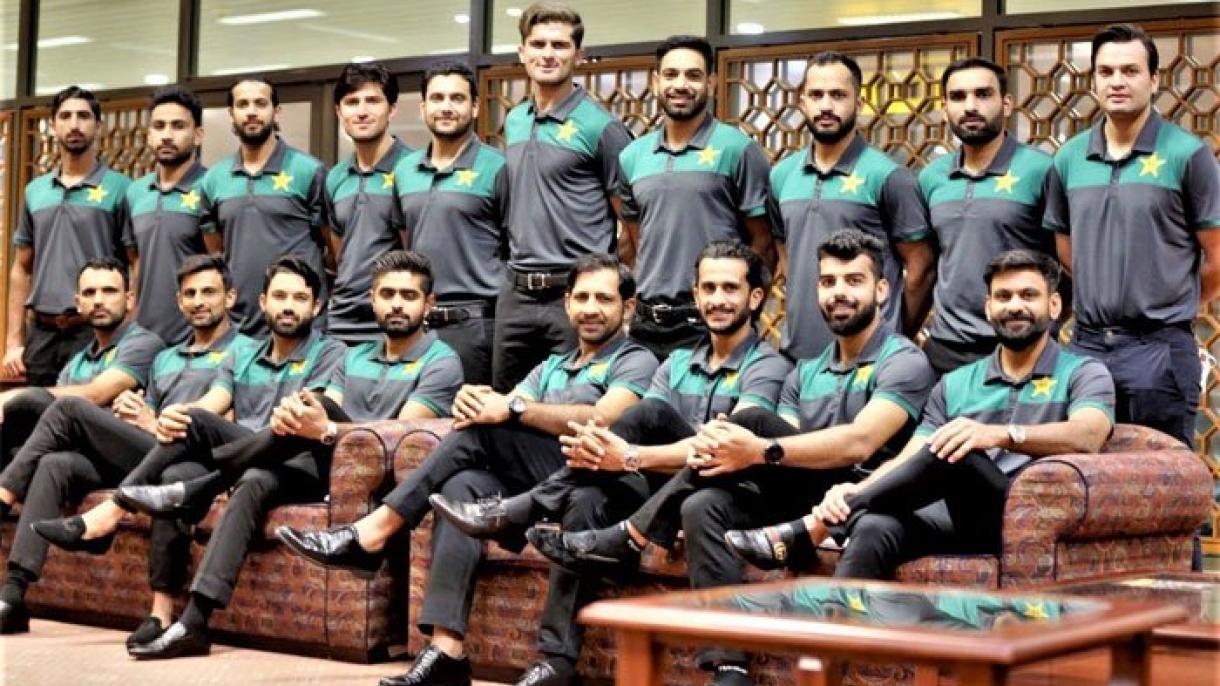 پاکستان نے ٹی20ورلڈ کپ میں تاریخ رقم کردی، بھارت کو دس وکٹوں سے شکست