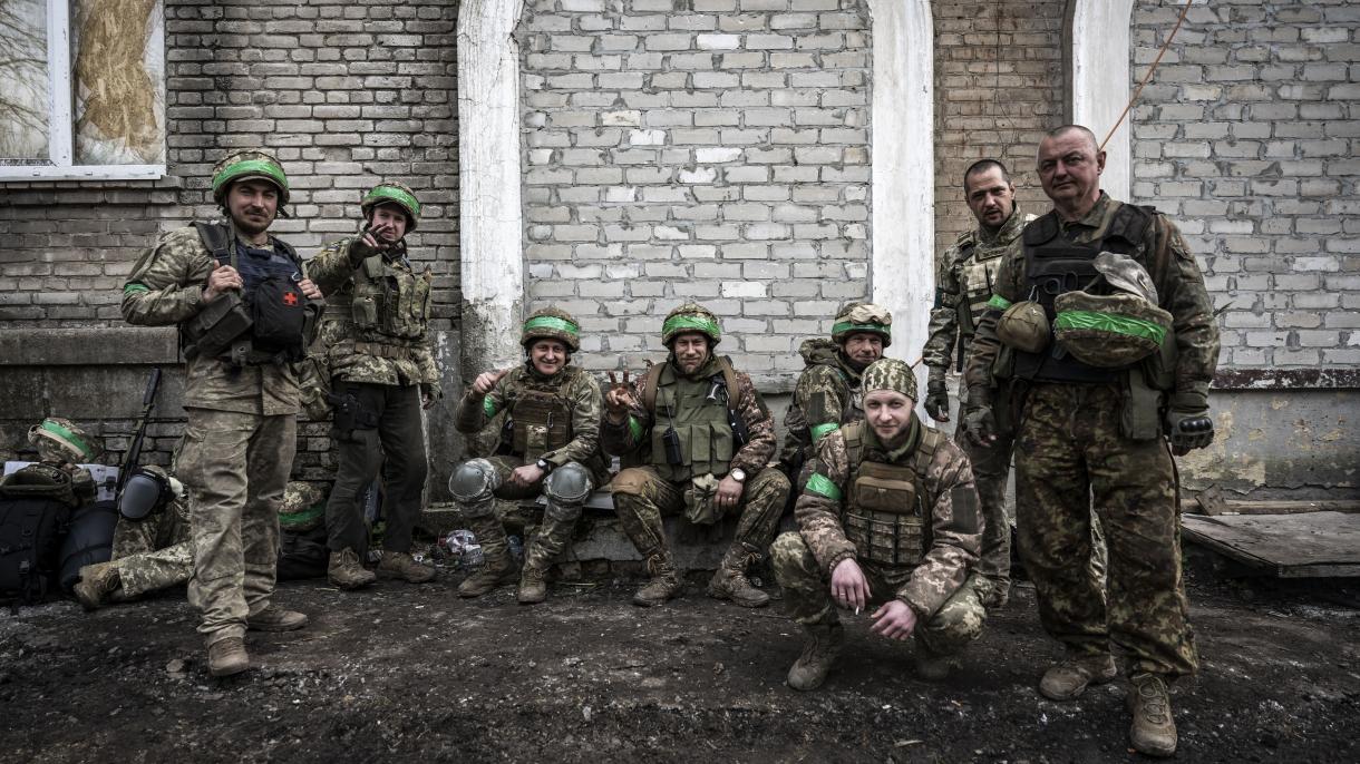 ukrayna askeri bahmut.jpg