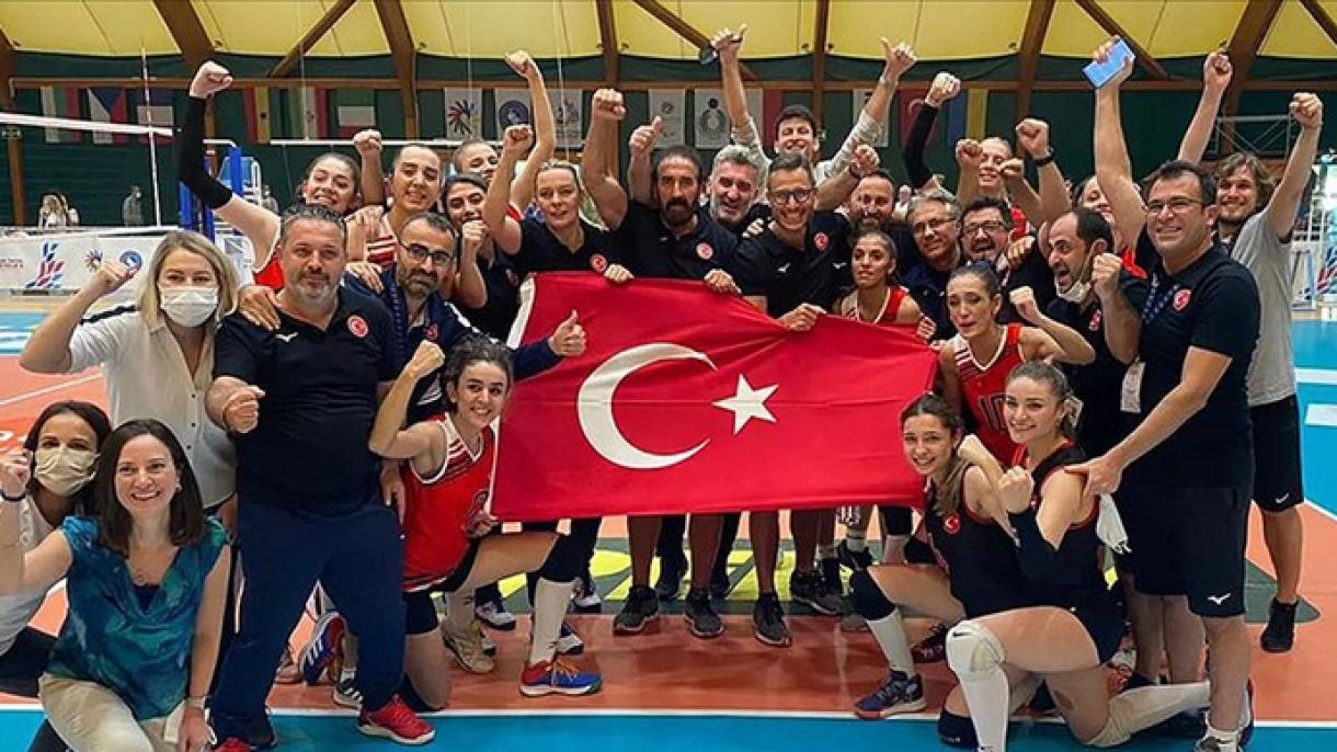 تیم ملی والیبال زنان ناشنوای ترکیه به مقام قهرمانی جهان دست یافت