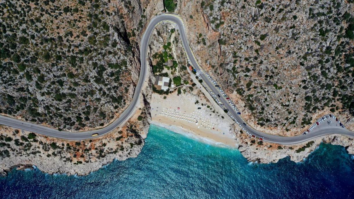 Kaputaş Plajı Antalya.jpg