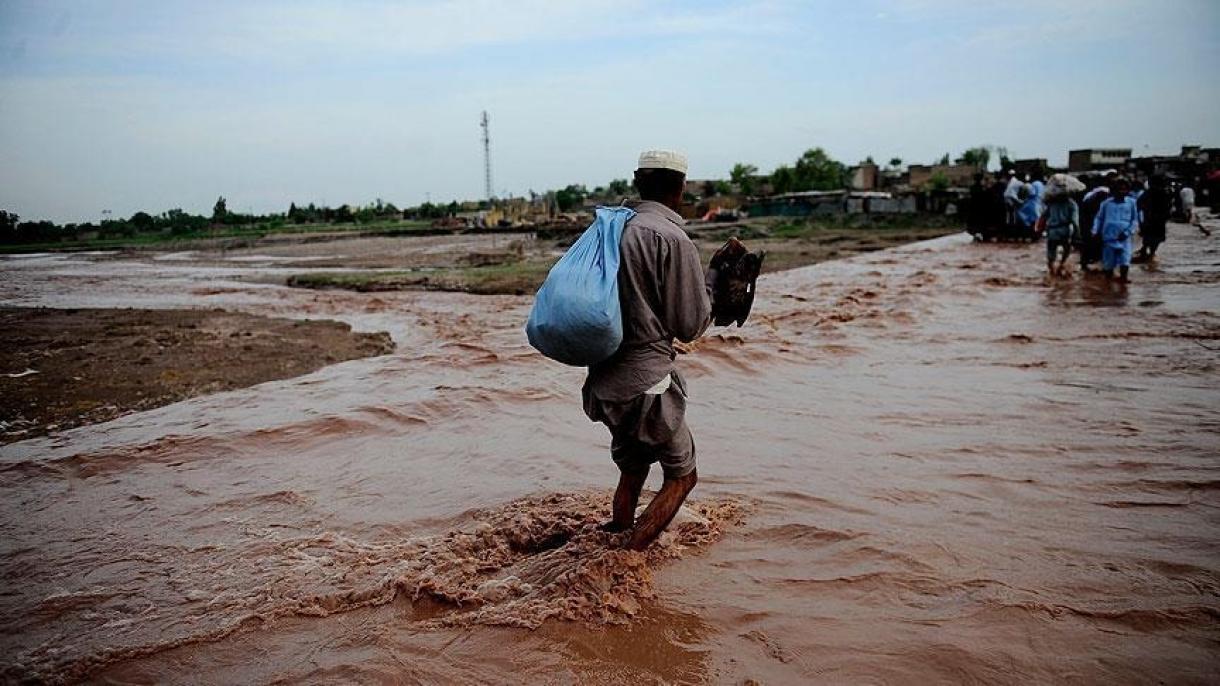 بارش شدید باران در پاکستان منجر به مرگ 13 نفر گردید