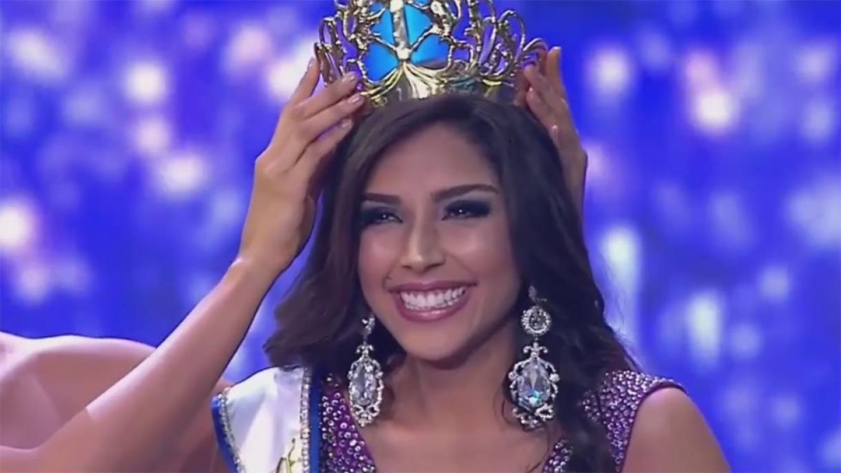 Santos felicita a Miss Colombia y precisa que su país estuvo bien representado