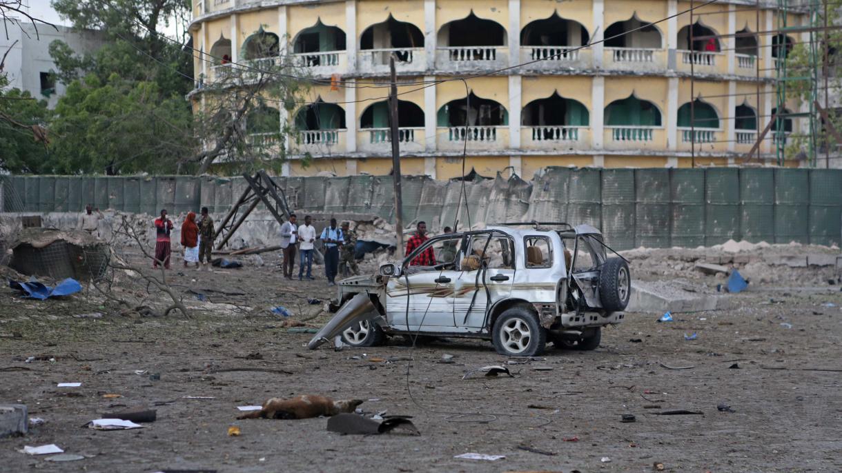 摩加迪沙发动炸弹车袭击致7死