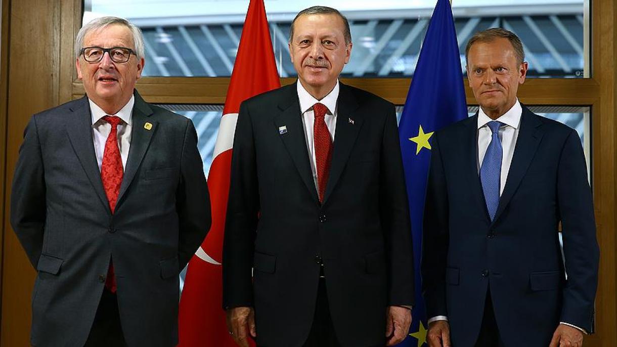 Unión Europea envía carta de felicitación a Erdogan
