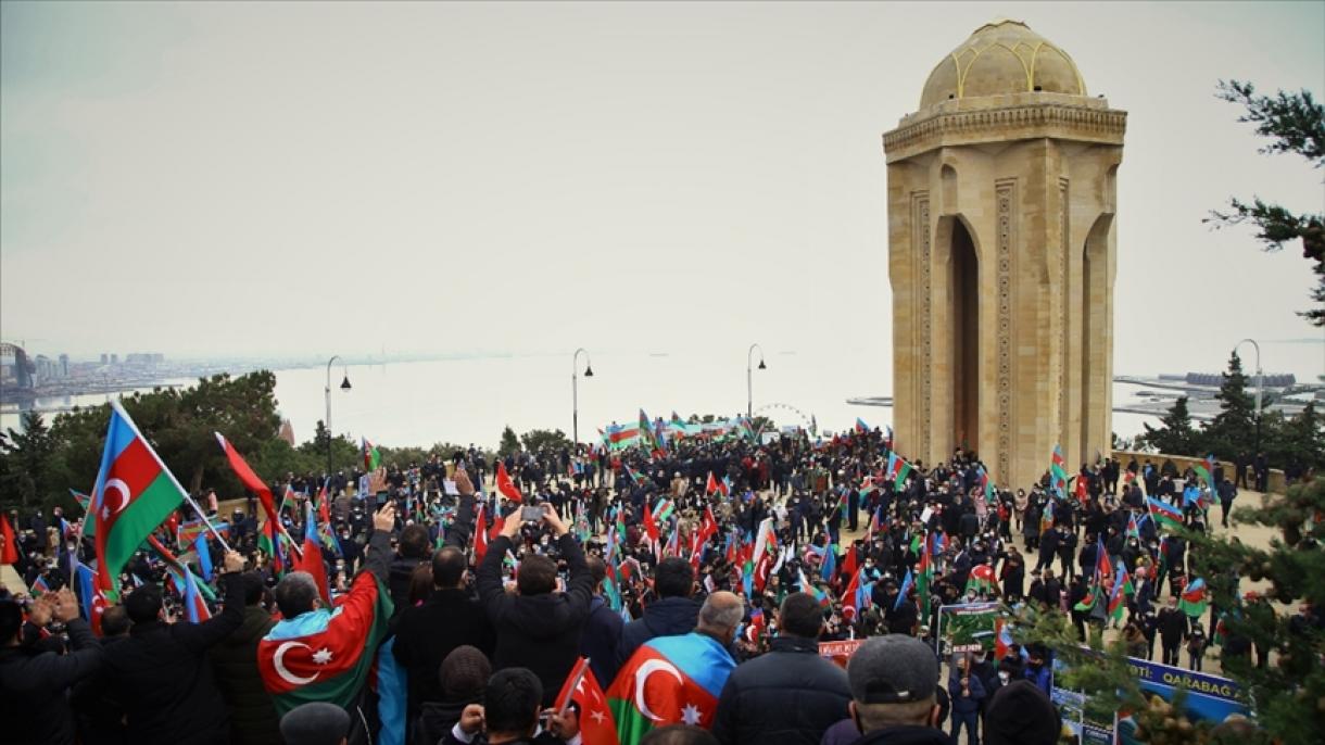 Azerbaýjanda 10-njy noýabr Ýeňiş baýramy hökmünde yglan edildi