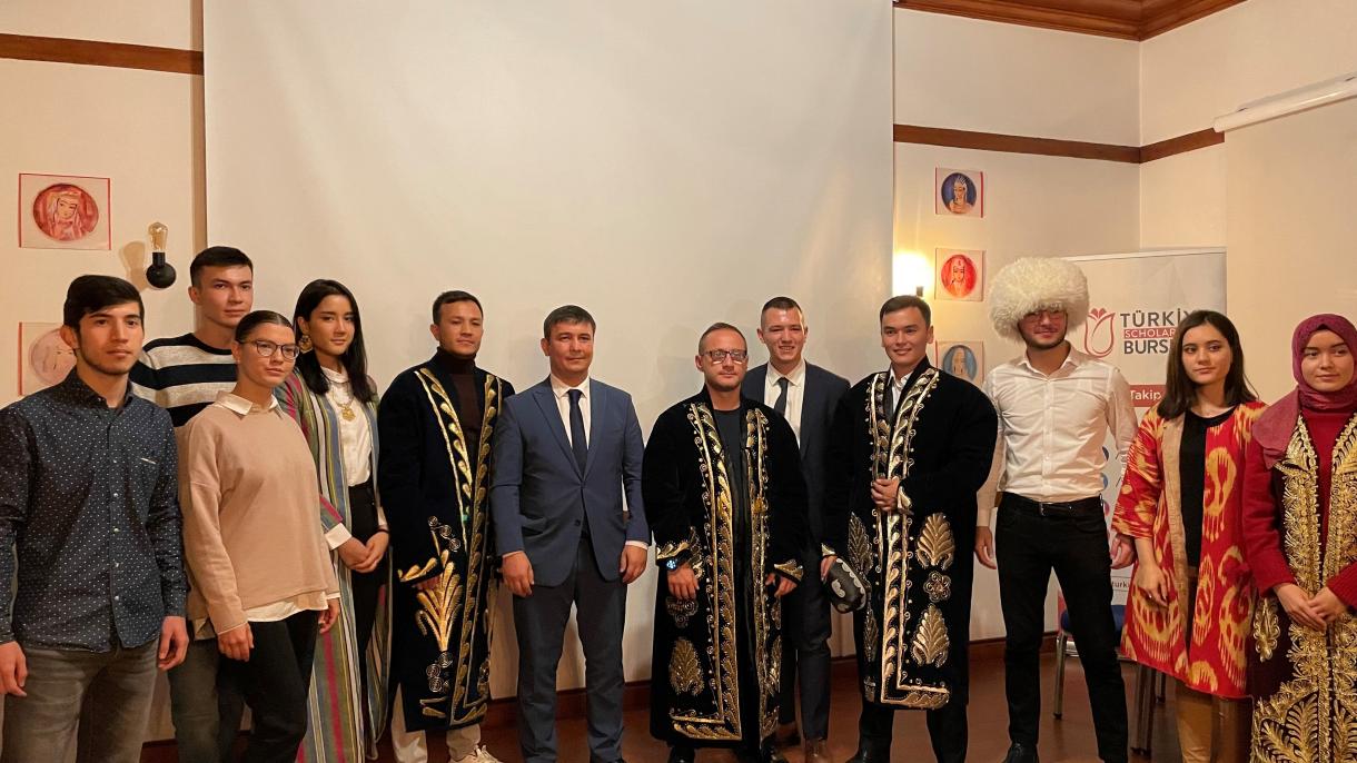 Turkiyada O‘zbek tili bayrami kuni keng nishonlandi