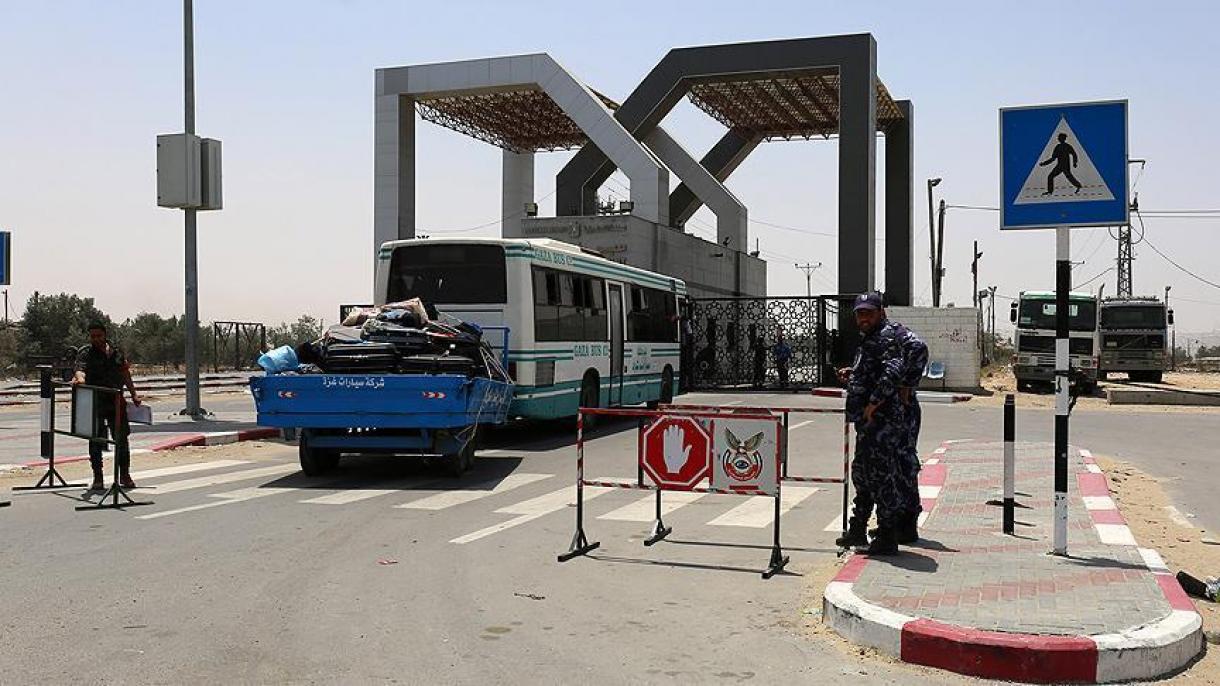 حماس: گذرگاه مرزی رفح دوطرفه باز می‌ماند