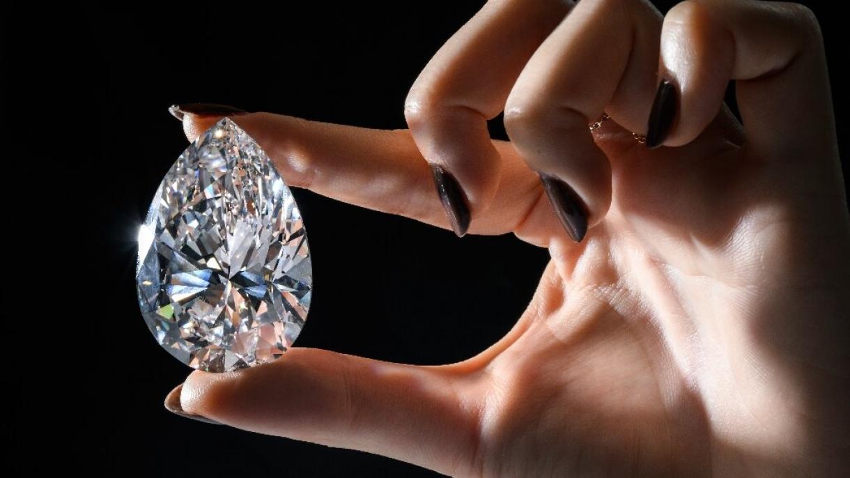 Elárverezték a legnagyobb gyémántnak ismert The Rock-ot