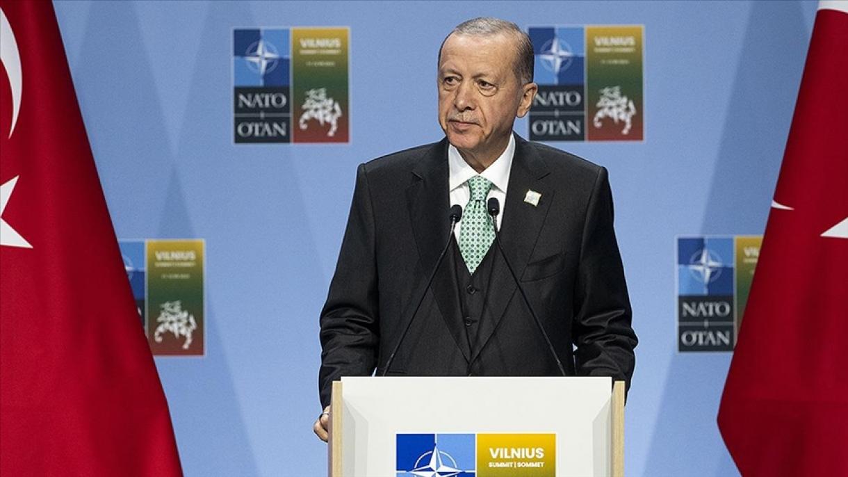 Președintele Recep Tayyip Erdoğan: Conferința de presă după reuniunea NATO