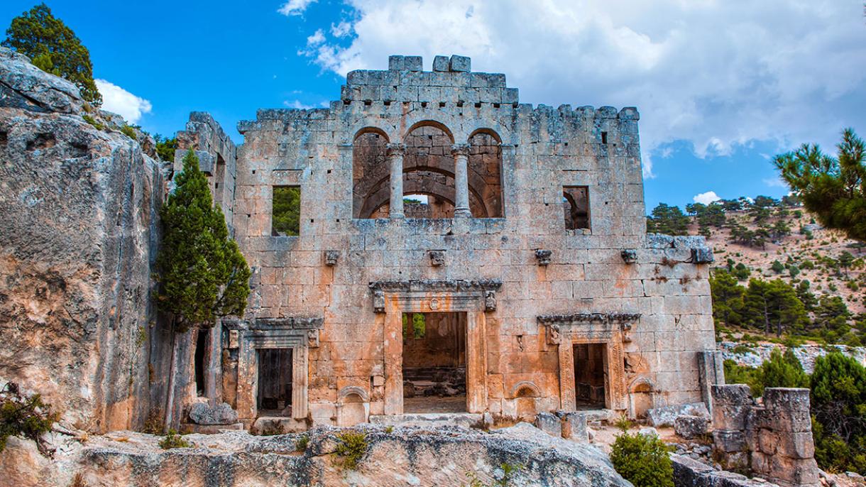Alaxan monastıre