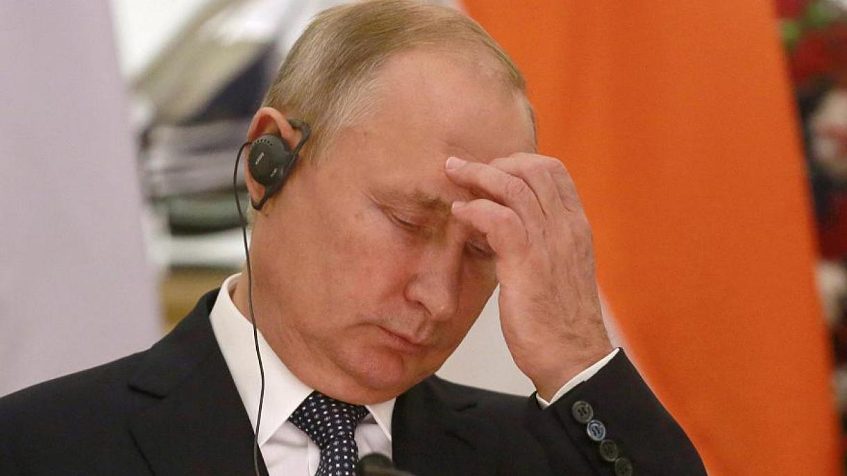 Срив на доверието към Путин