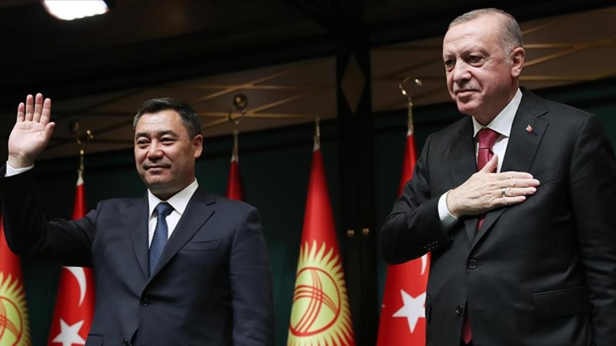 Prezident Erdogan Gyrgyzystanyň Prezidenti Japarowy dogulan güni bilen gutlady
