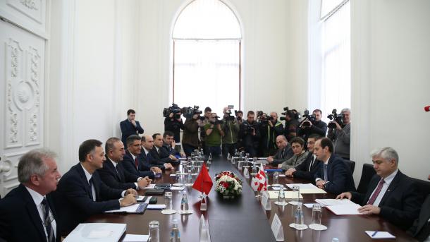 Xarici işlǝr nazirlǝri Birgə Bəyannamə imzalayıblar