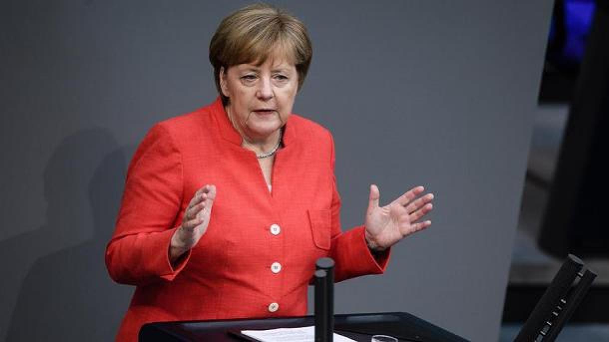 Меркель Түркияга колдоо көрсөттү