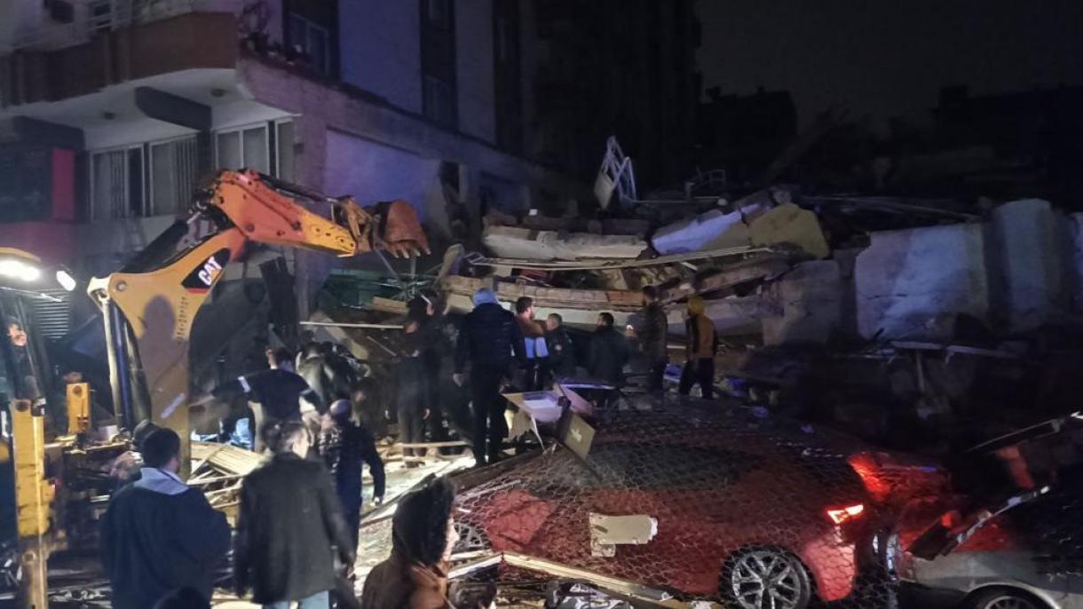 В окръг Адана има рухнали сгради...