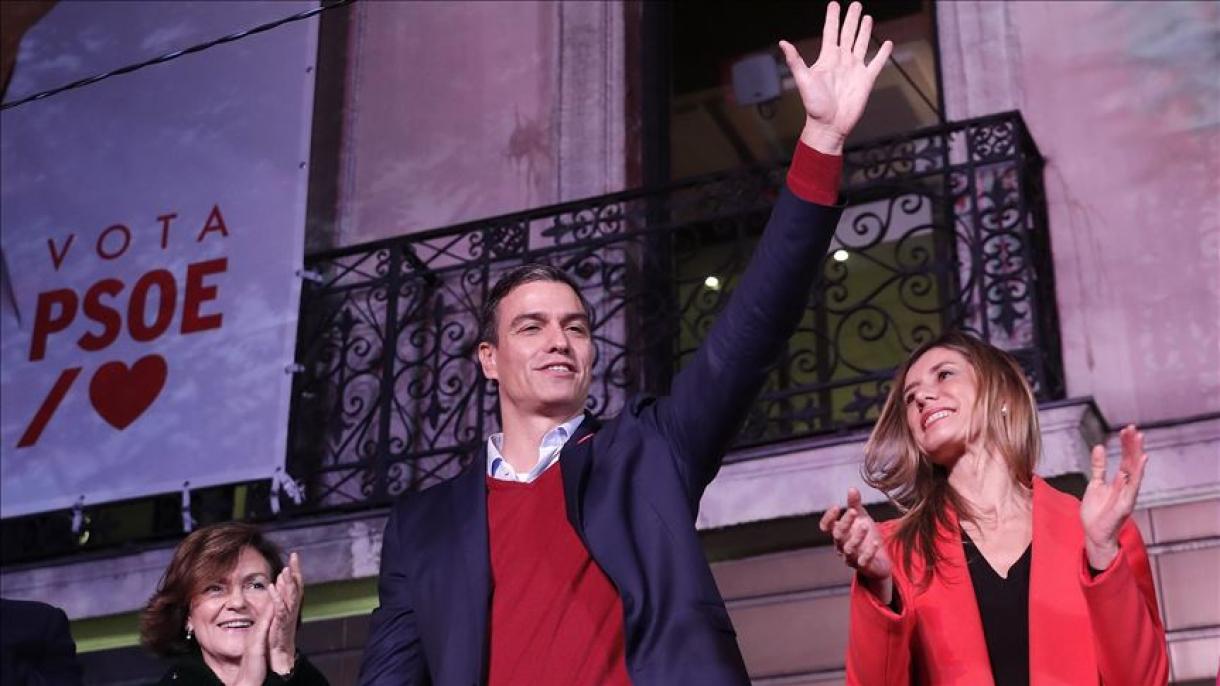 Socialistas ganan en España pero sin poder formar Gobierno, mientras extrema derecha crece