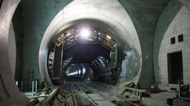 Dünyanın ən uzun və dərin tuneli  istifadəyə verilir