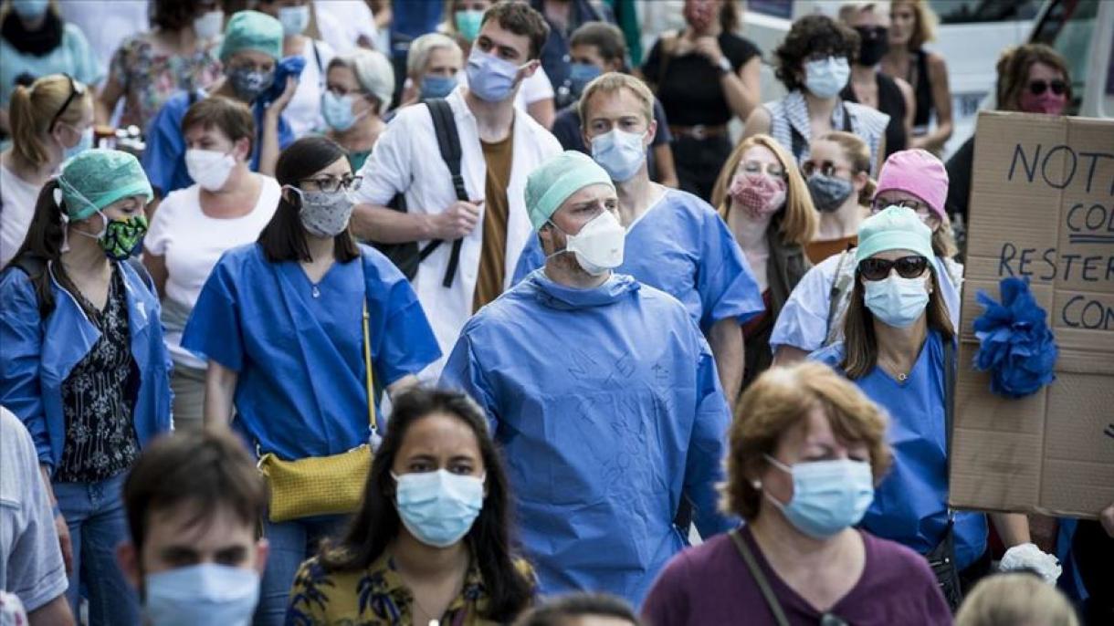 Los empleados de salud protestaron las condiciones laborales en el país