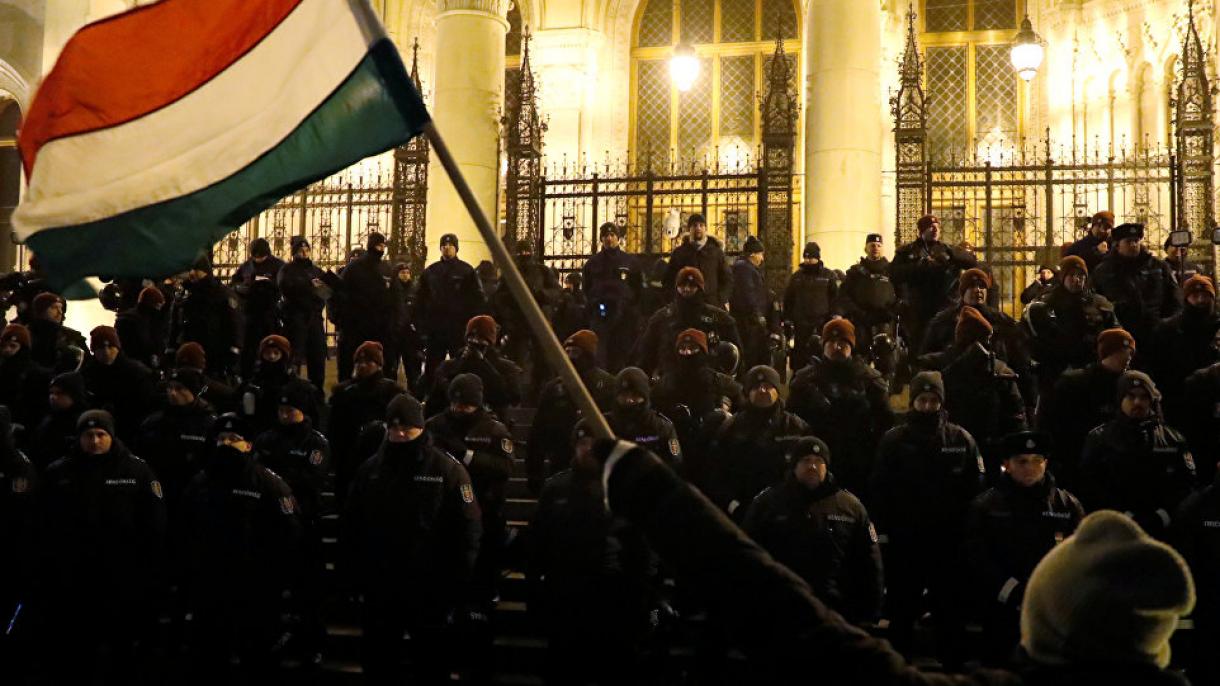 Approvata legge sopranominata “legge schiavitù”