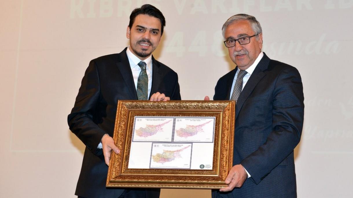 Με τον Τουρκοκύπριο Πρόεδρο Ακιντζί συναντήθηκε ο Πρόεδρος της YTB Αμπντουλλάχ Ερέν