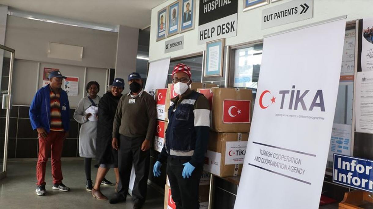 土耳其向南非提供医疗物资援助