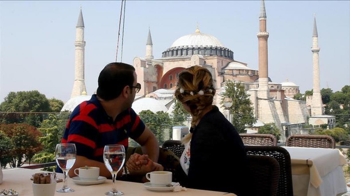 بازدید بیش از 12 میلیون توریست از استانبول؛ ایرانی‌ها در جایگاه دوم