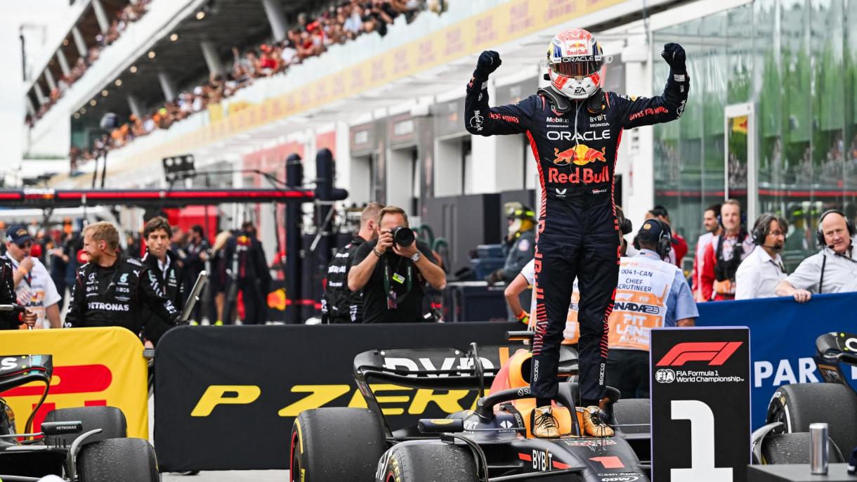 Marele Premiu îi revine lui Verstappen