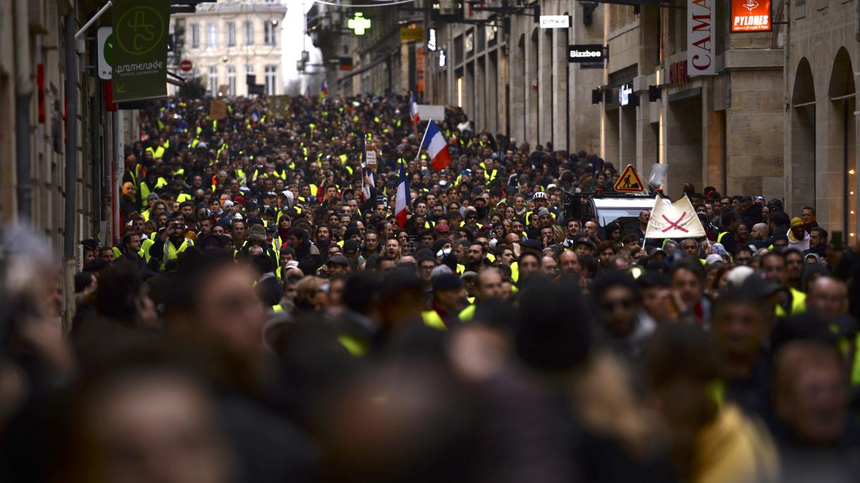 France/Gilets jaunes : Cinq thèmes retenus pour le grand débat national (Elysée)