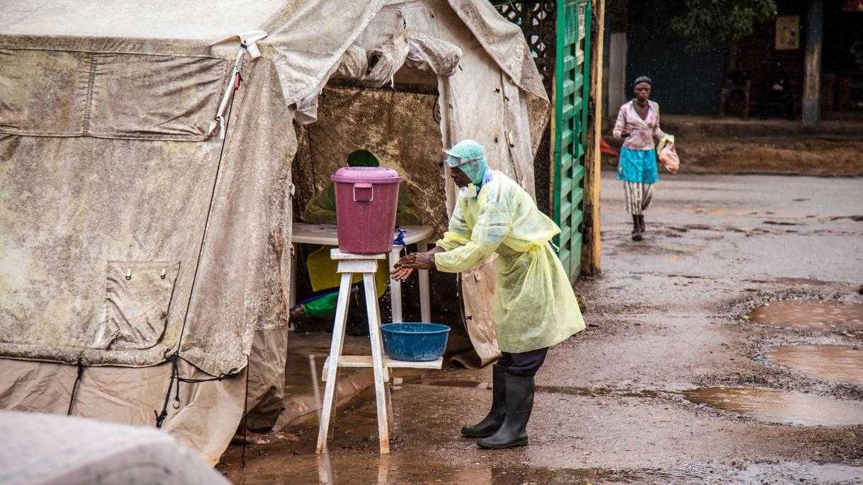 联合国警告人们不要前往爆发埃博拉疫情的刚果