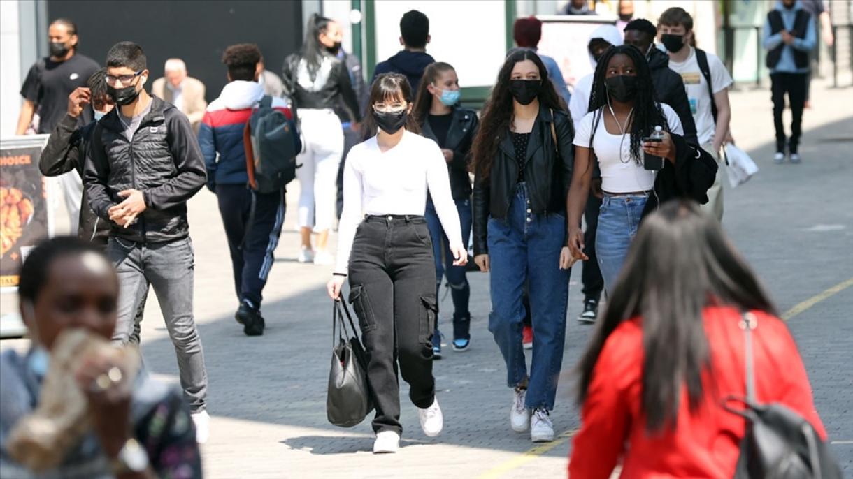 Belgjikë – Vaksinohen plotësisht mbi 70% e të rriturve, qeveria lehtëson më tej masat antiCOVID