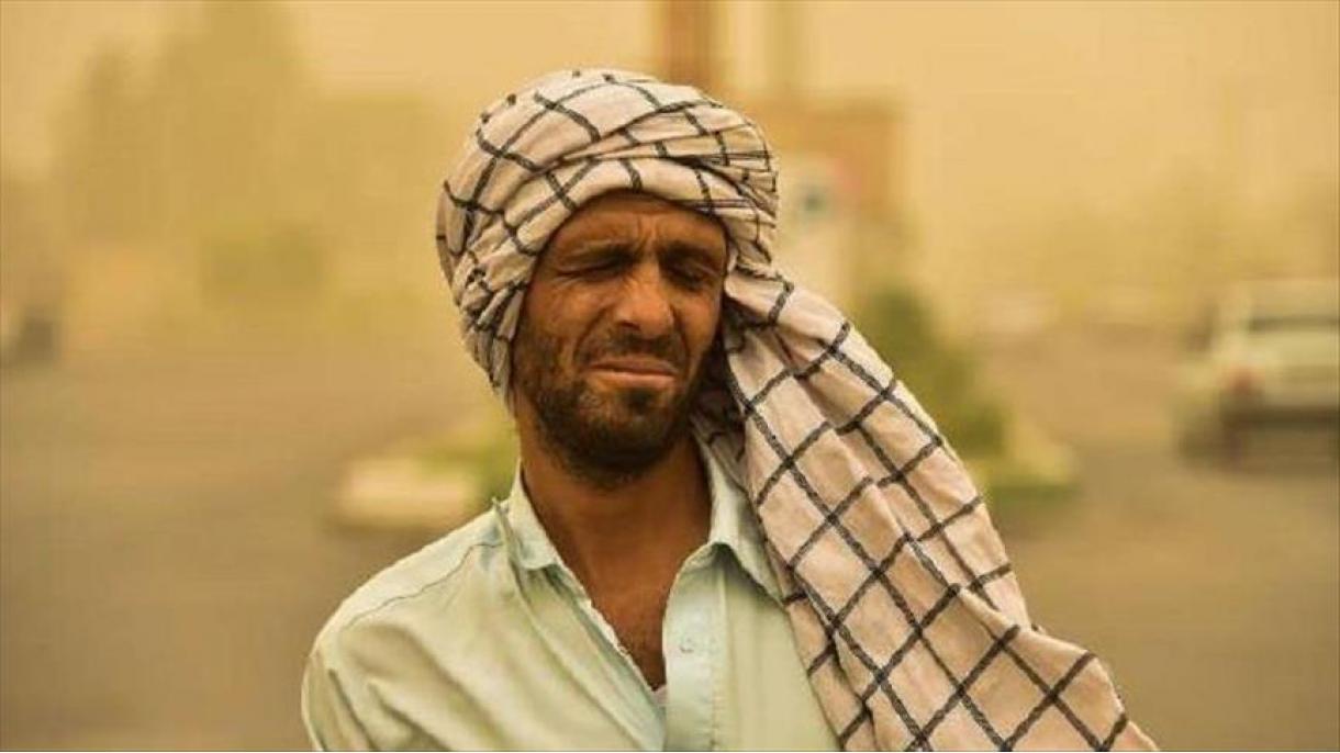 وقوع طوفان در ایران 120 نفر را راهی بیمارستان کرد