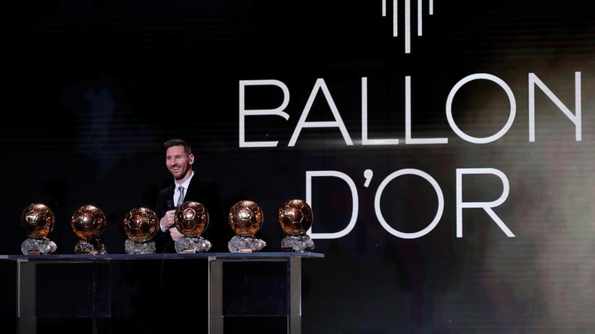 Lionel Messi with his six Ballon d'Or t.JPG