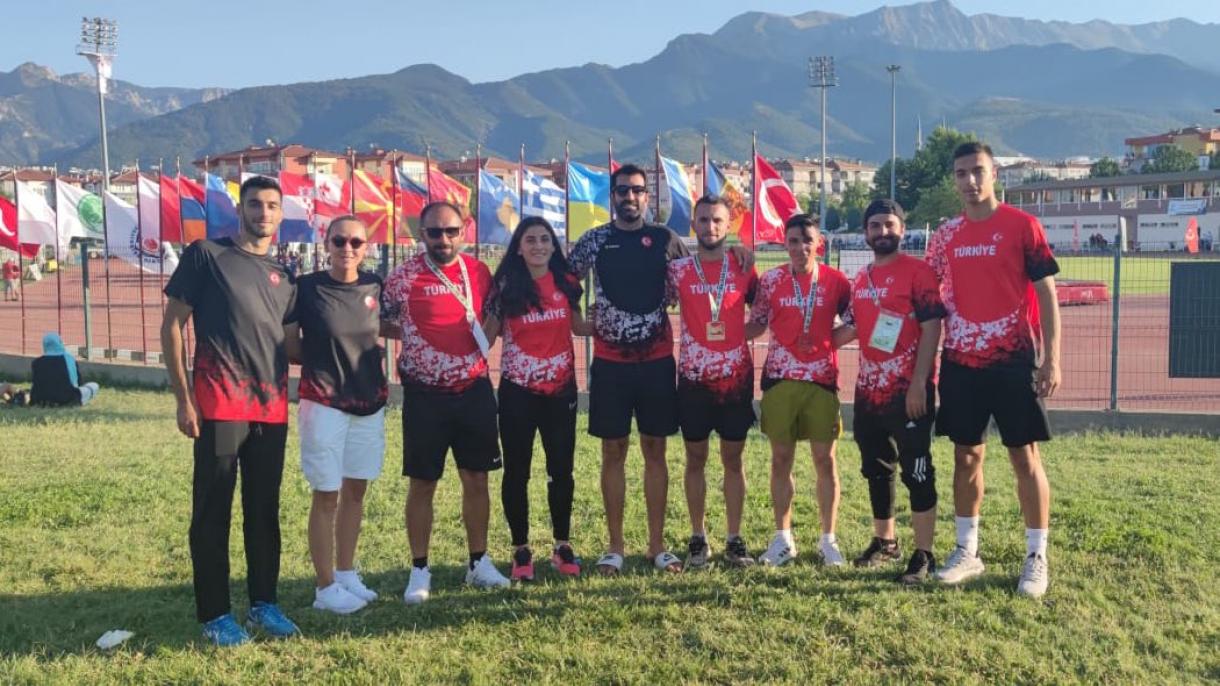 Ciñel atletika çempionatında Törkiyä berençe urında