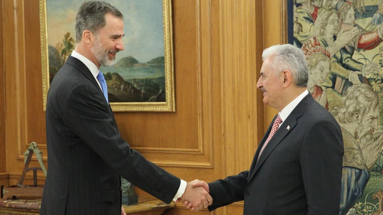 El Rey de España y el primer ministro turco tratan futuro de la cooperación bilateral