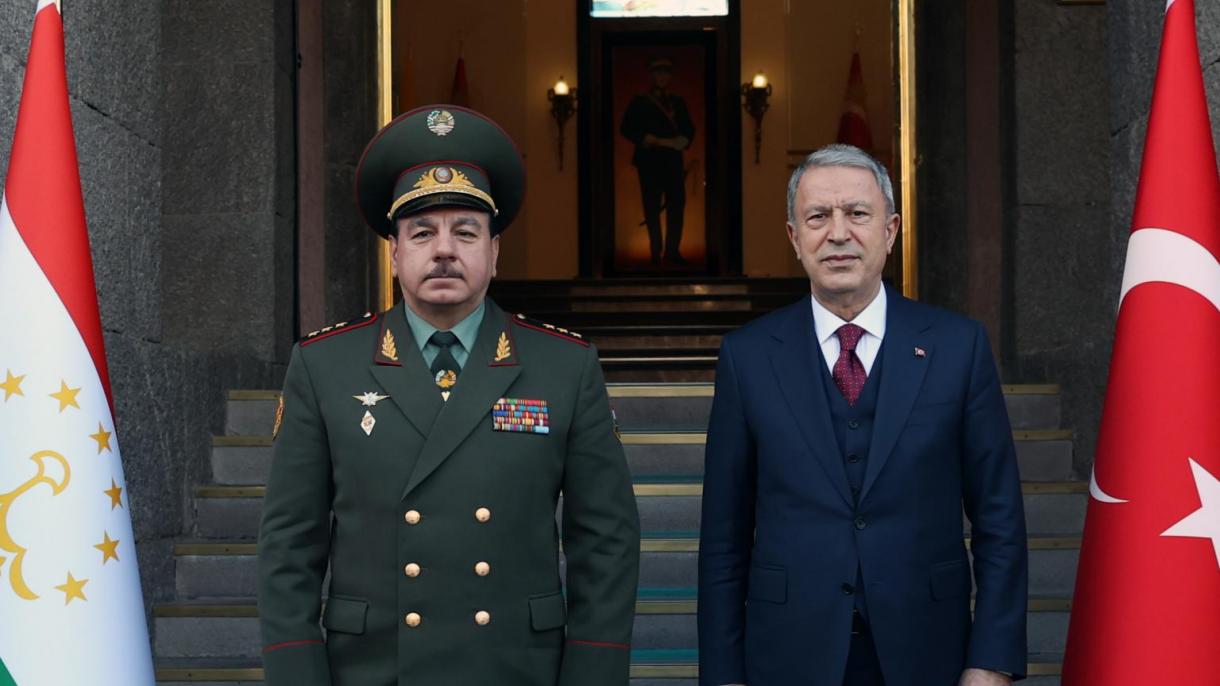 Tojikiston Mudofaa vaziri general Sherali Mirzo amaliy tashrif bikan Turkiyada