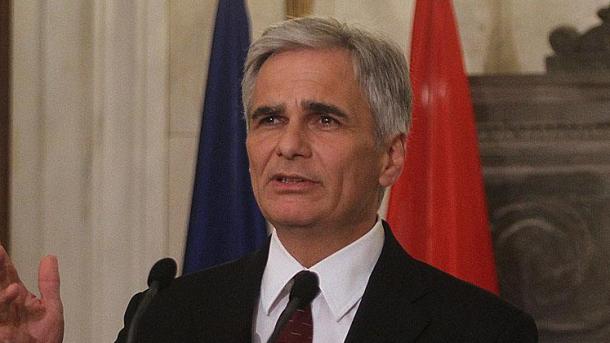 Австрискиот премиер Вернер Фајман поднесе оставка