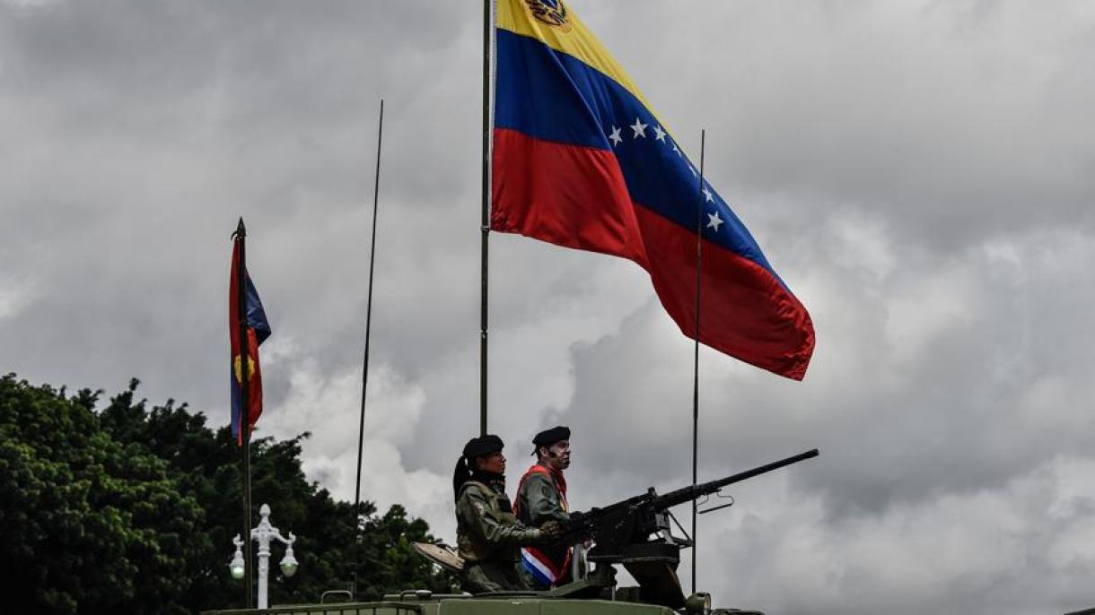 Venezuela acantona los soldados en la frontera