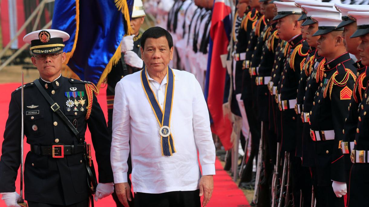 Duterte: Filipinet nuk mund të përballojnë një luftë me Kinën
