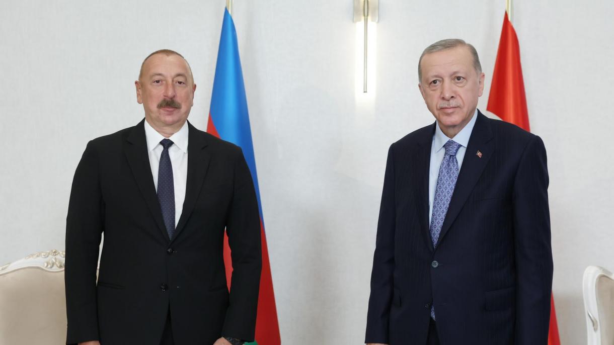 Prezident Erdoʻgʻan Samarqandda Ilhom Aliyev bilan uchrashdi