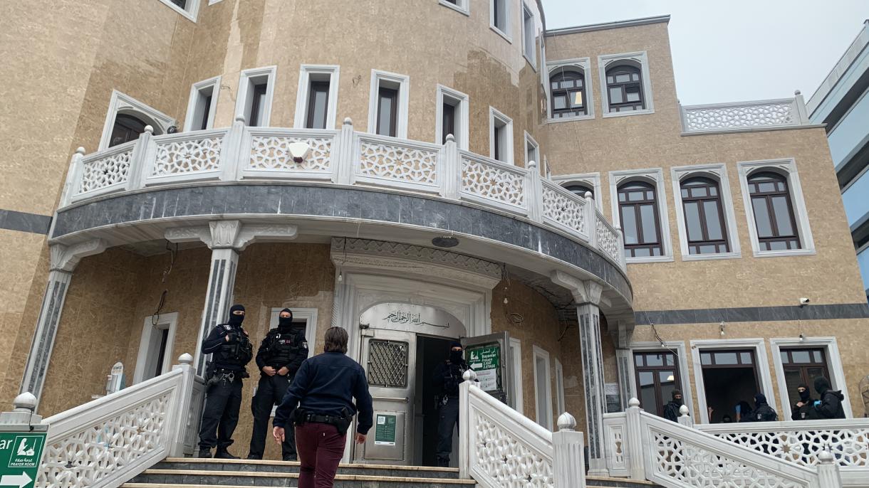 Törökország elítélte a berlini mecset elleni rendőri akciót