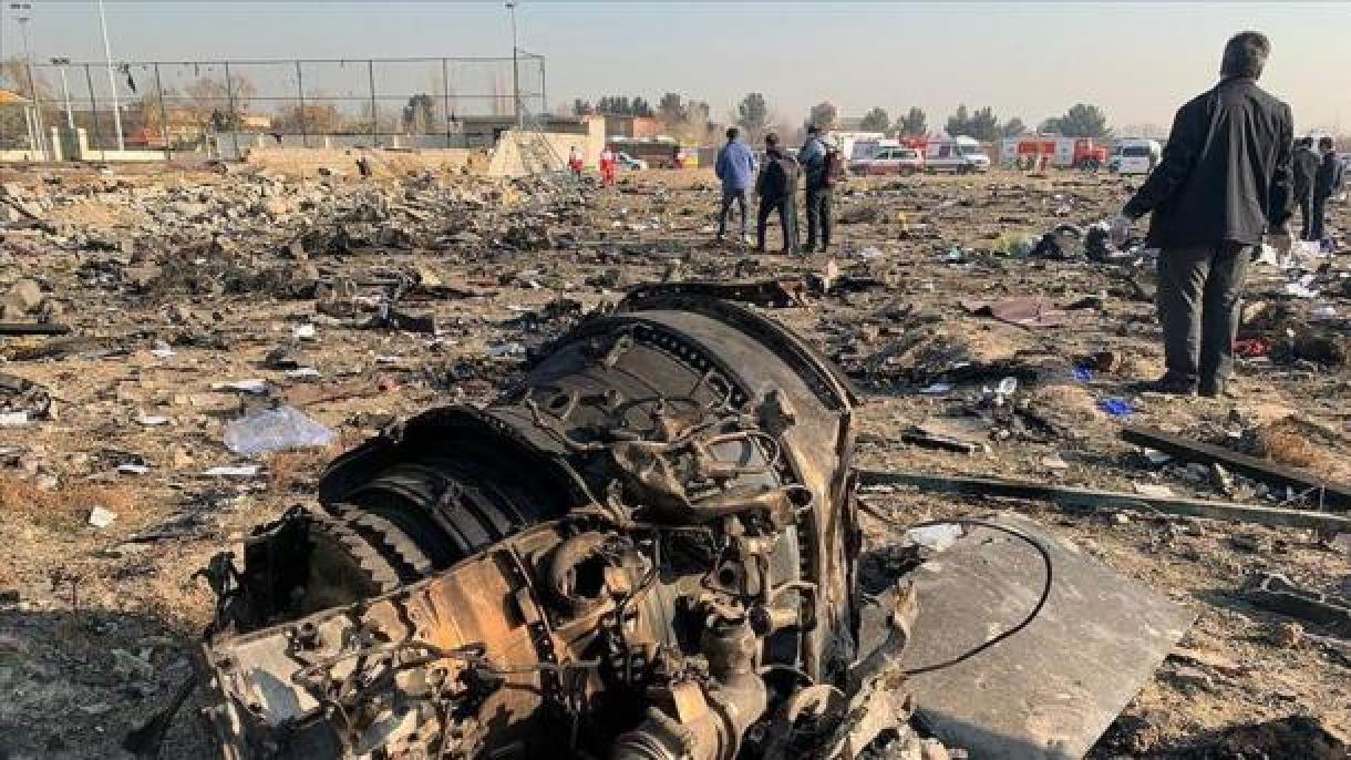 اعلام ارقام رسمی تعداد کشته شدگان سقوط هواپیمای مسافربری در ایران