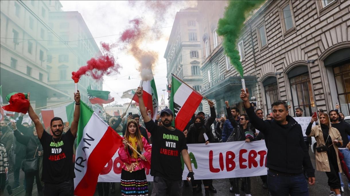برگزای تظاهرات در رم در واکنش به کشته شدن معترضان در ایران