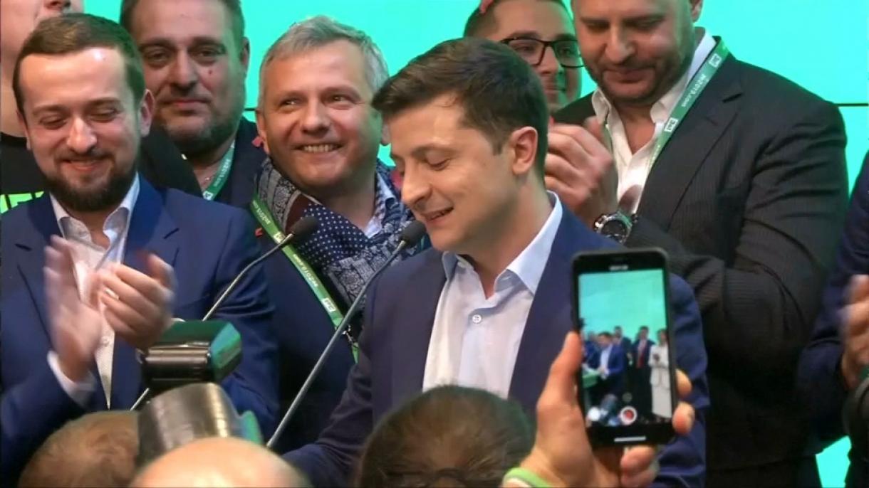 Зеленский е новият президент на Украйна...