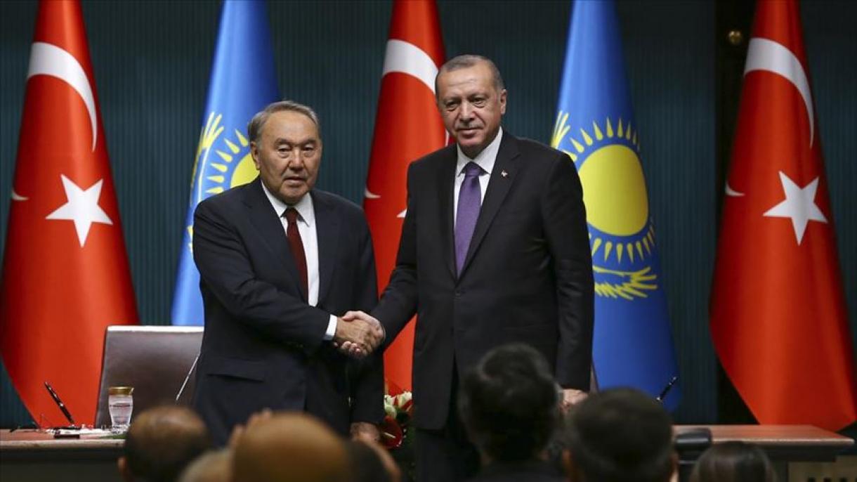 エルドアン大統領がカザフスタン初代大統領の誕生日を祝福