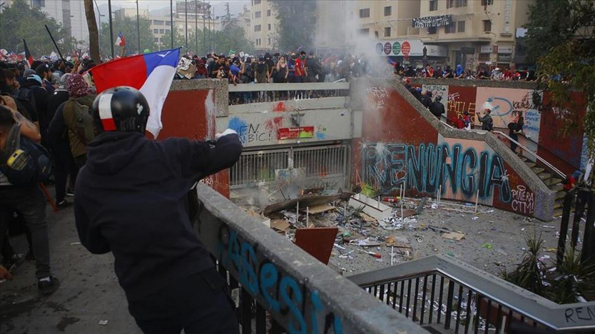 智利反政府示威活动仍在继续进行