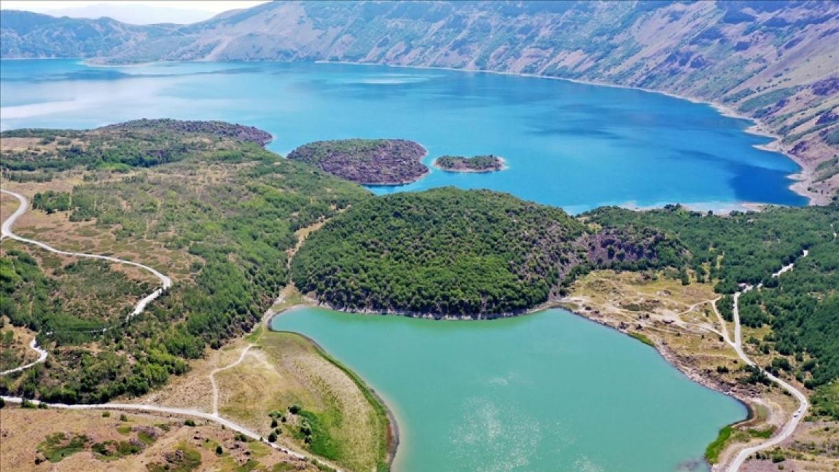 Az egész világ megismeri a Nemrut krátertavat